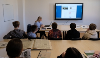 „Biblioteki - krucha historia”