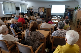 „Jak żyć z niedosłuchem?” - prelekcja w bibliotece